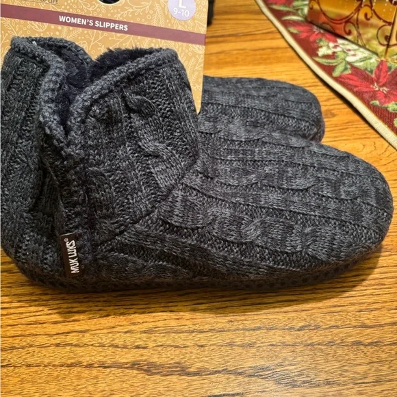 Muk Luks Cozy Charcoal Knit Slippers - Picture 2 of 7